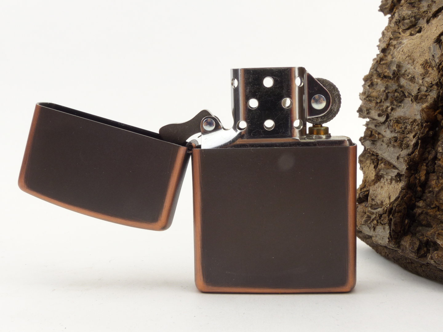 zippo_feuerzeug_rustic_bronze_60006236_5