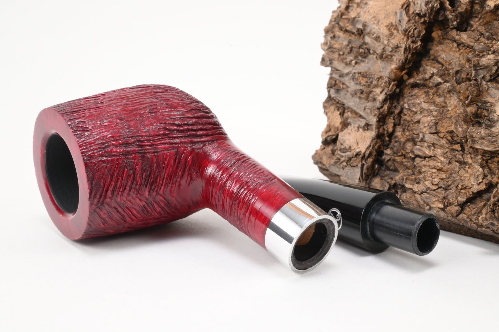 rattrays_the_witch_brush_red_200_8