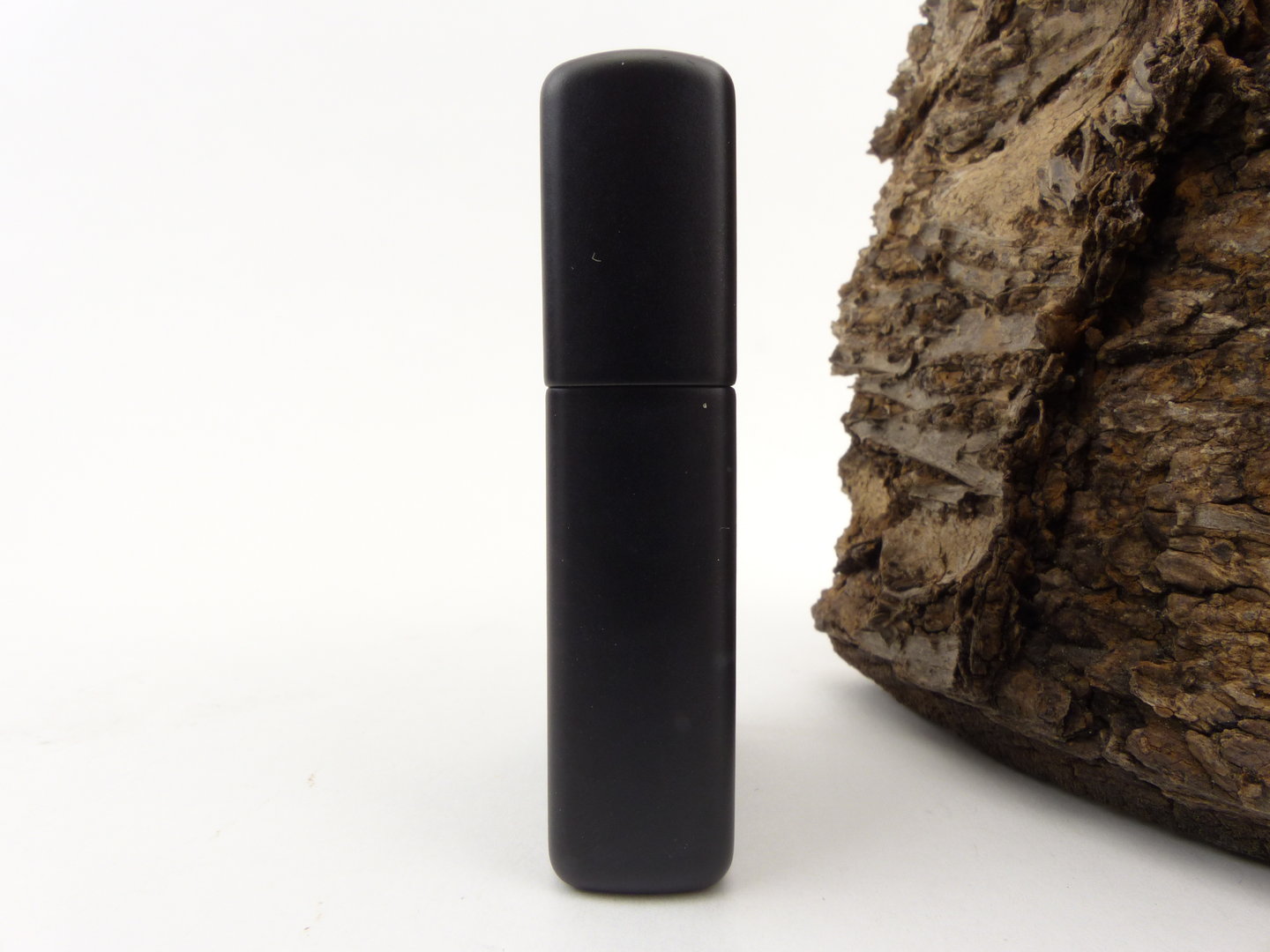 zippo_pfeifen_feuerzeug_schwarz_60001269_4