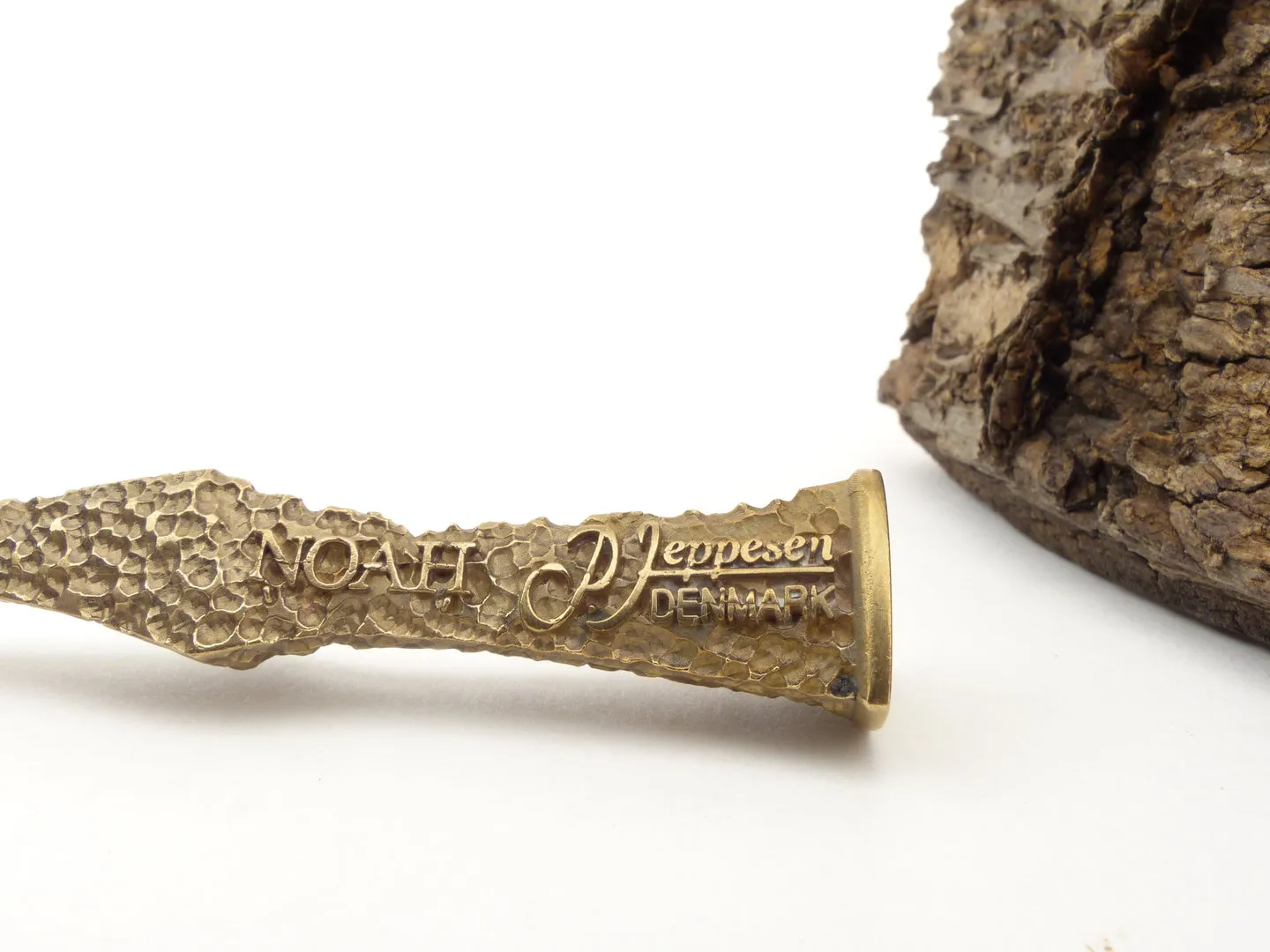 neerup_pipe_tamper_bronze_4