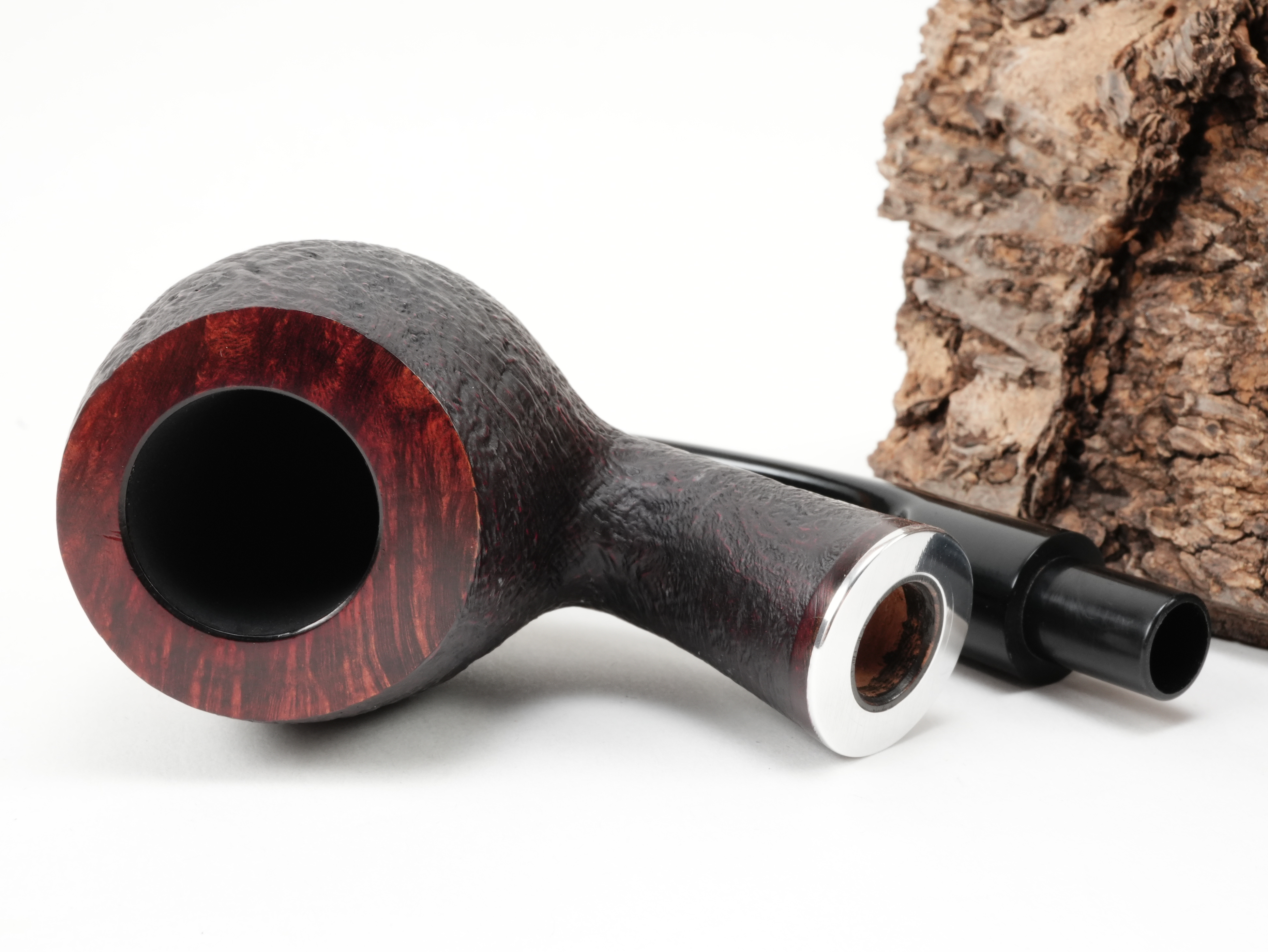Zerlegte Stanwell H.C. Andersen Sandblasted 7 mit Blick auf die 9mm Filterbohrung im Holm und den Zapfen des kurzen Mundstücks