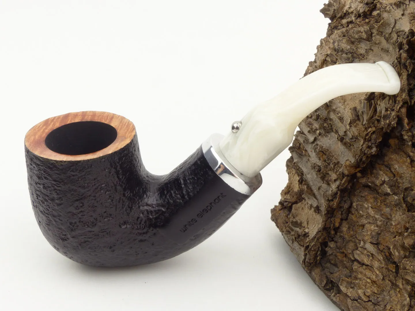 white_elephant_ebony_ivory_sand_4_1