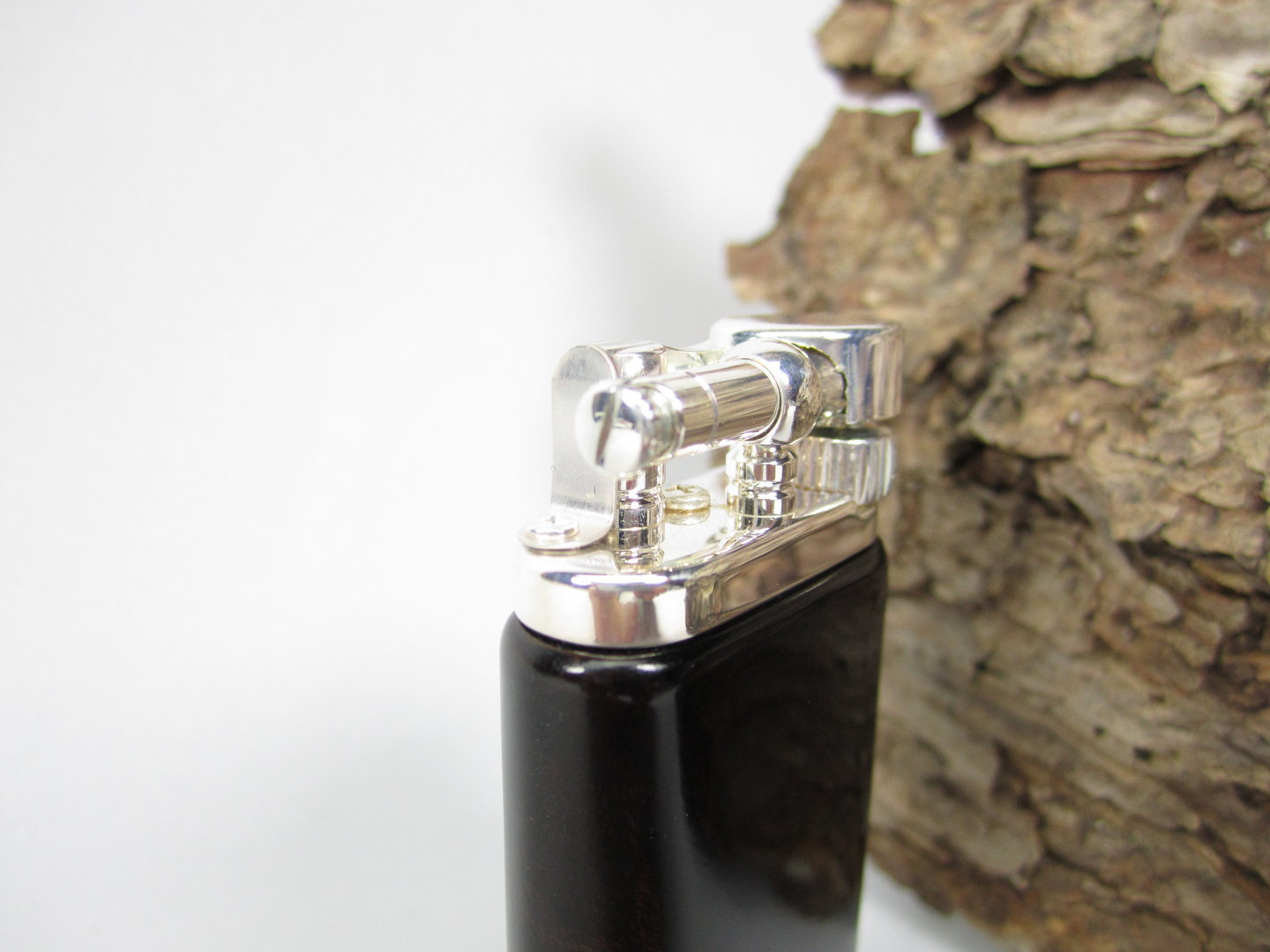 im_corona_old_boy_64_4005_4