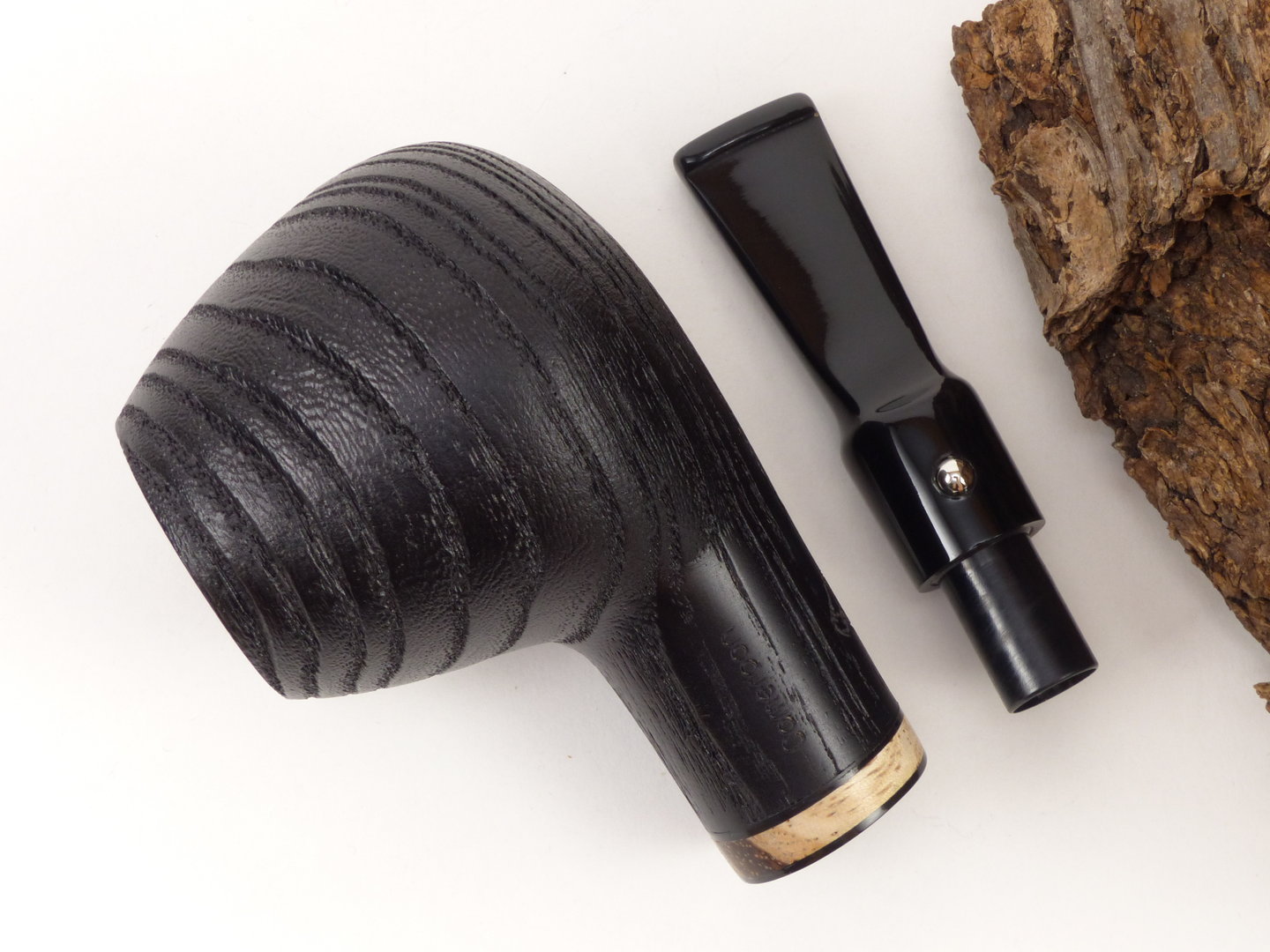 white_elephant_pipe_pfeife_cameroon_5_9