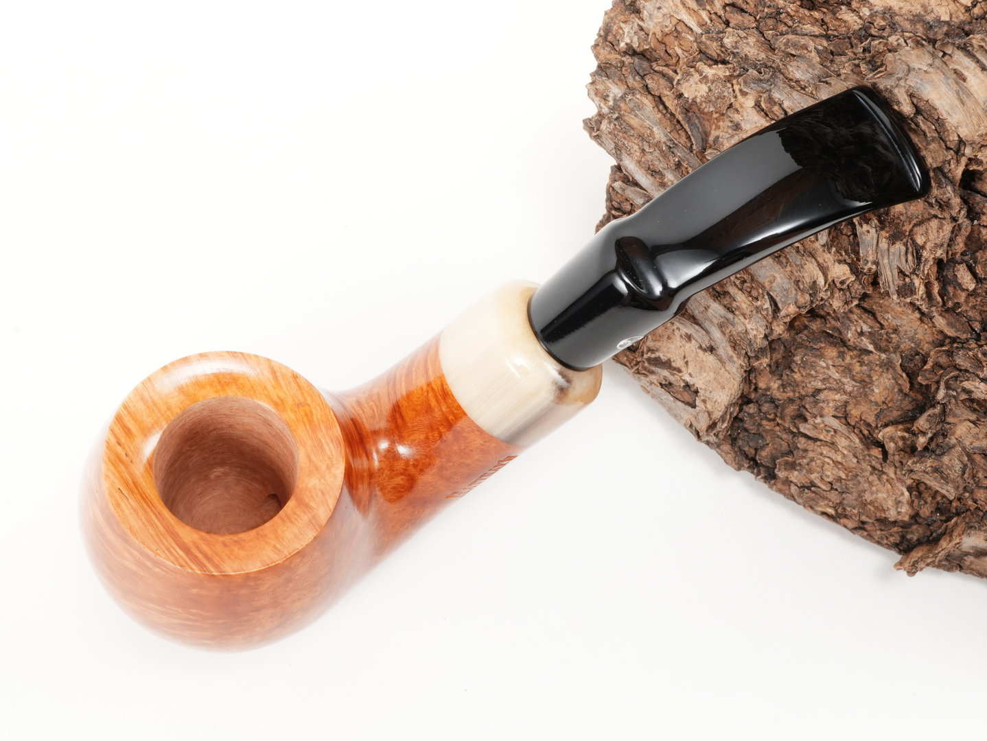 rattrays_the_bull_light_146_3