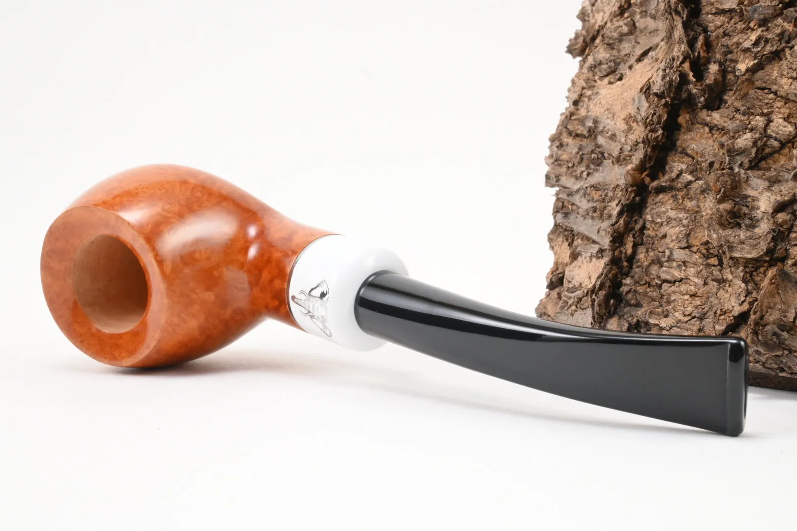 white_elephant_pipe_pfeife_kenya_light_15_5