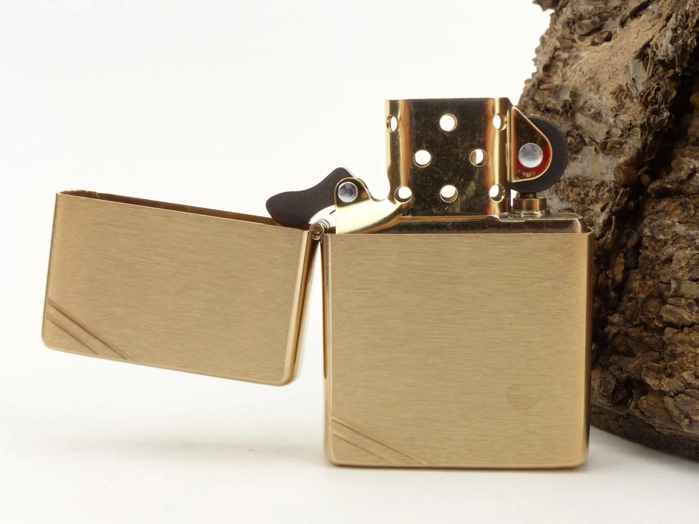 zippo_vintage_stripes_60000808_5