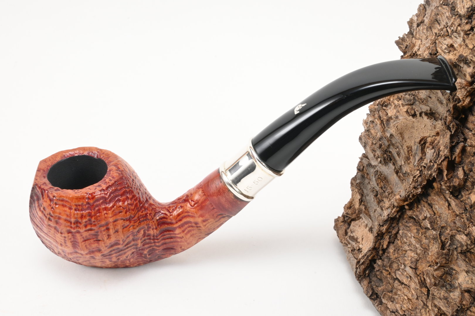 l_anatra_dalle_uova_d_oro_pipe_of_the_year_2025_sand_1