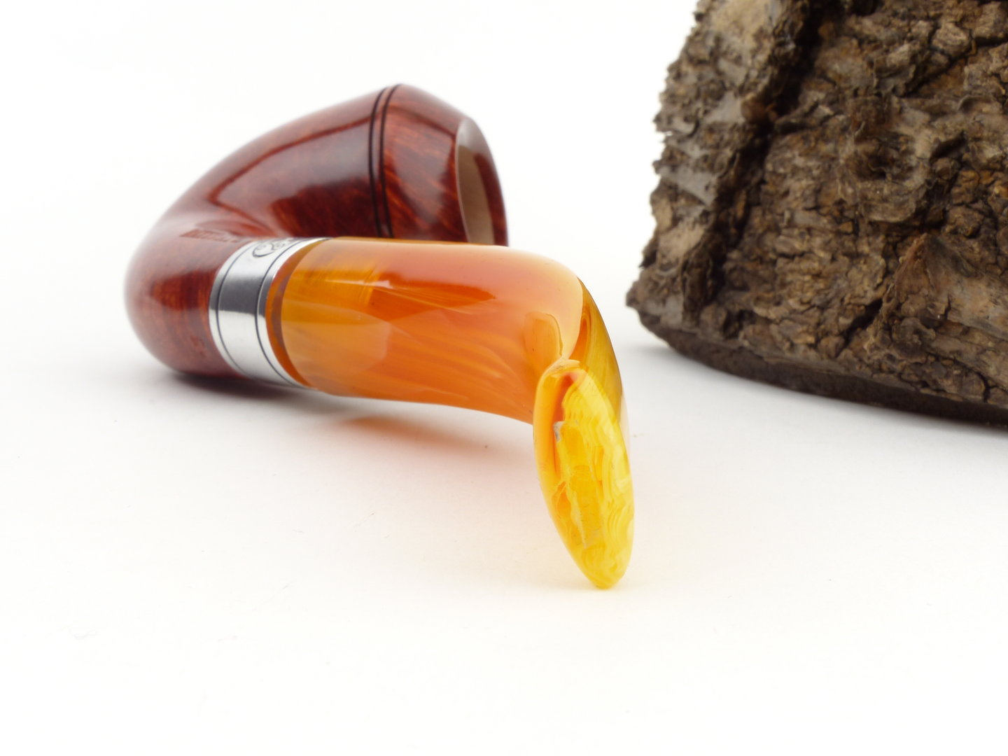 rattrays_monarch_15_light_4