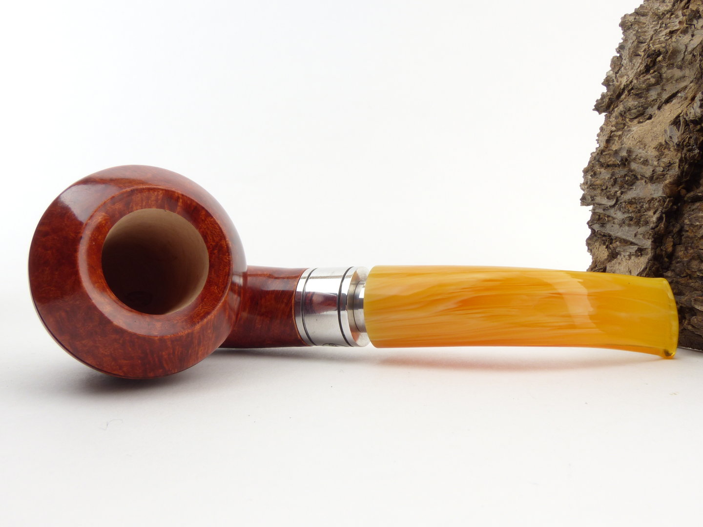 rattrays_monarch_15_light_6