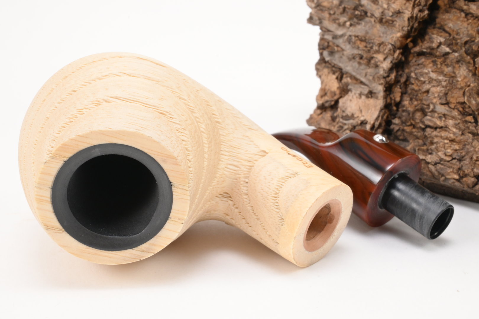 white_elephant_pipe_pfeife_etosha_1_8