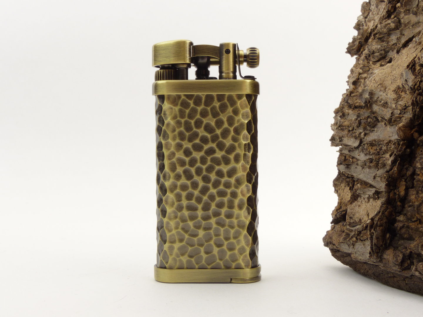 im_corona_old_boy_64-2217_1