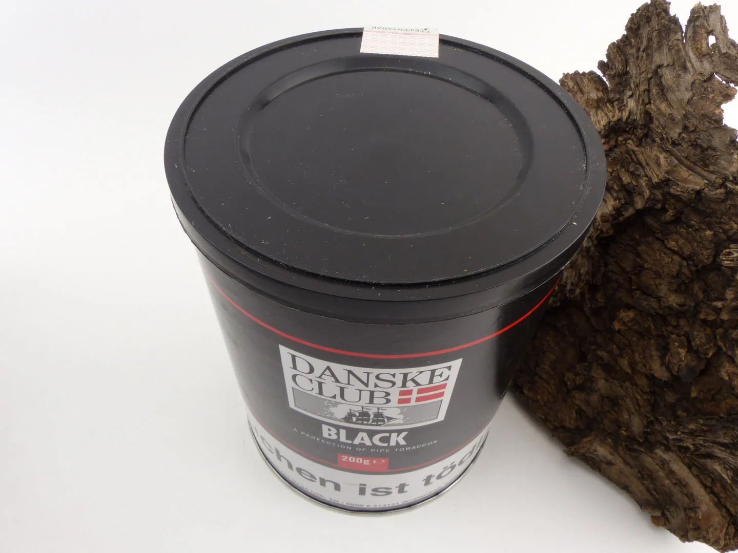 danske_club_black_200g_3_1