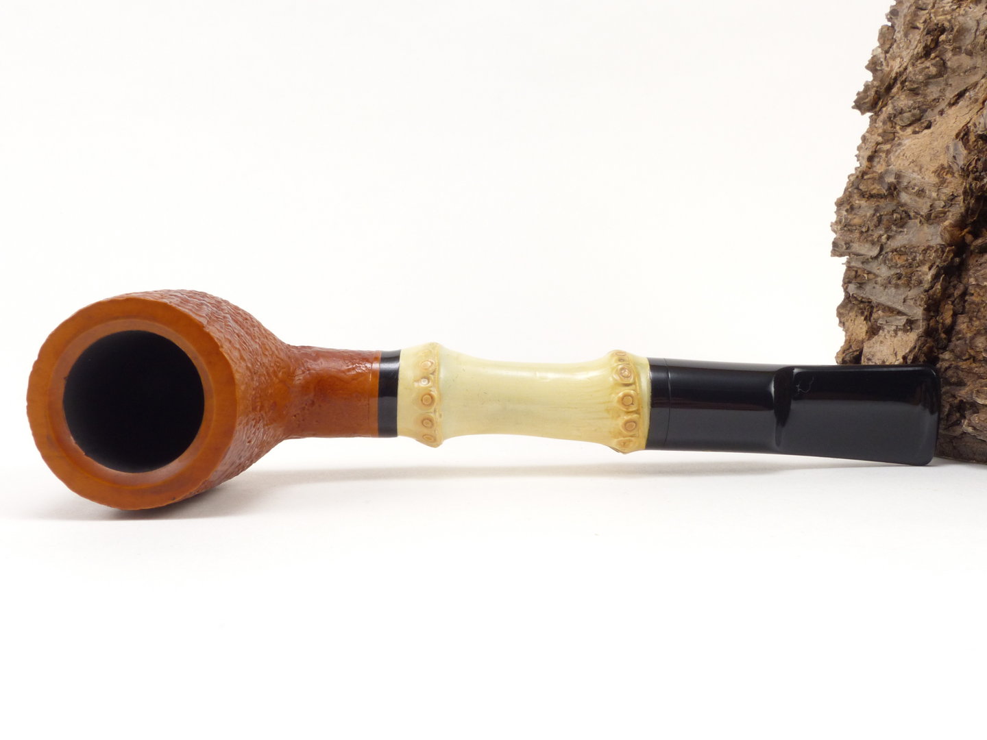 rattrays_bamboo_billiard_sand_light_filter_6