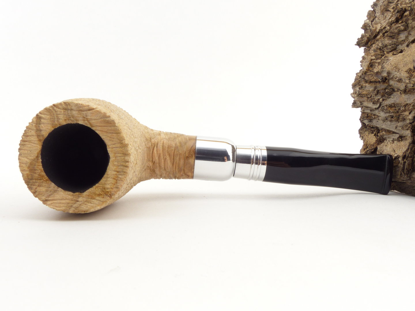 rattrays_sanctuary_5_olive_sand_6