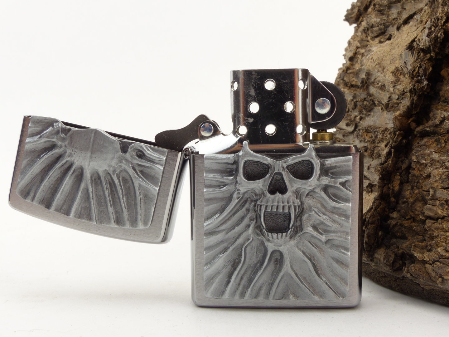 zippo_feuerzeug_scream_of_sand_1300120_5
