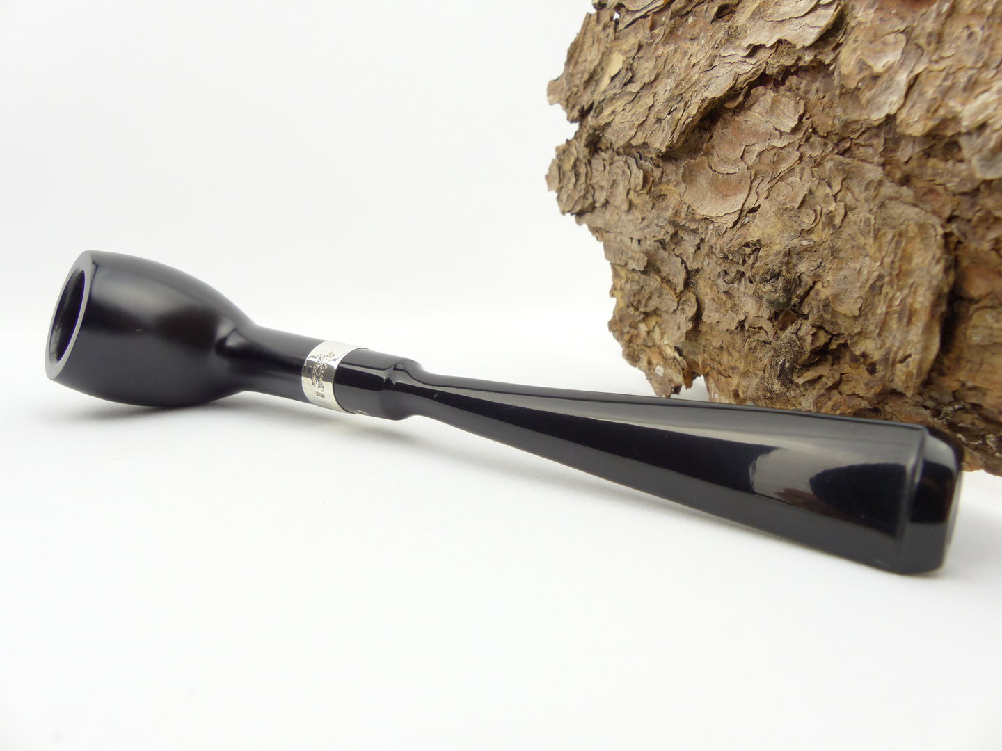 peterson_belgique_ebony_5