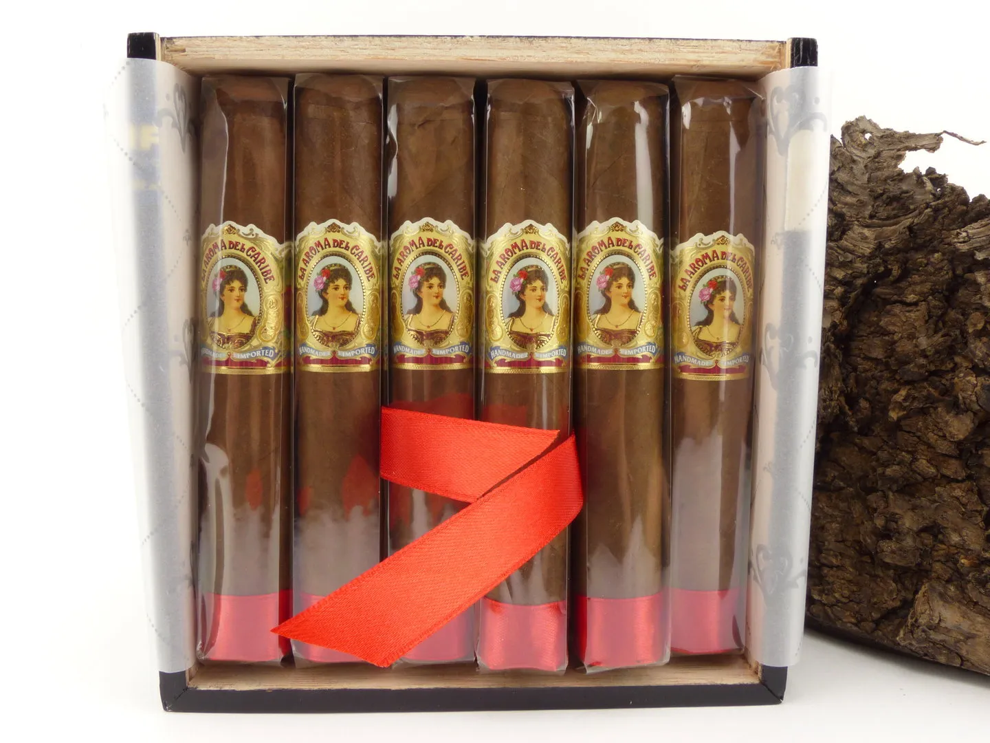 La Aroma del Caribe Base Line Robusto
